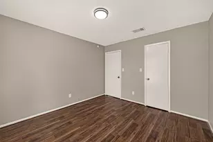 6111 Grandvale Dr, Houston, TX 77072 - Photo 23