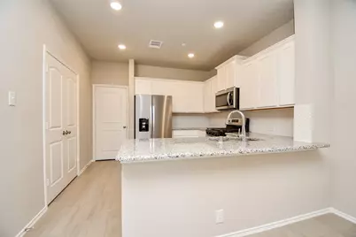 2914 Scanlan Meadow, Missouri City, TX 77459 - Photo 7