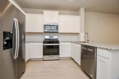 2914 Scanlan Meadow, Missouri City, TX 77459 - Photo 9