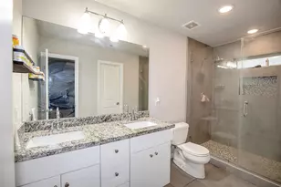 526 N 2nd St, La Porte, TX 77571 - Photo 19
