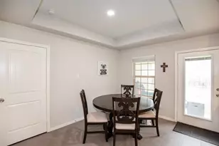 526 N 2nd St, La Porte, TX 77571 - Photo 15