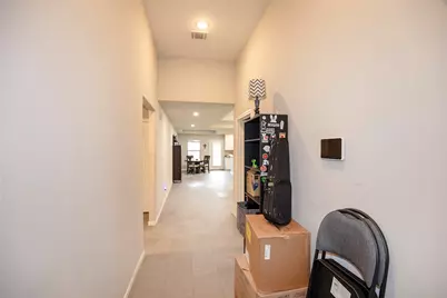 526 N 2nd Street, La Porte, TX 77571 - Photo 3