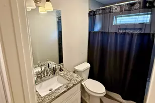 526 N 2nd St, La Porte, TX 77571 - Photo 9