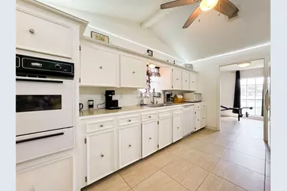 10922 Fm 1764 Road, Galveston, TX 77510 - Photo 11