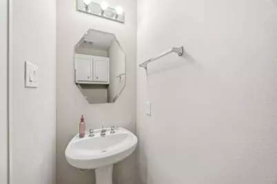 3635 Main Plaza Drive, Houston, TX 77025 - Photo 23