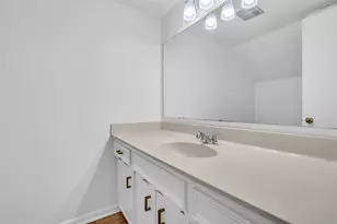 15319 Seahorse Dr, Houston, TX 77062 - Photo 23