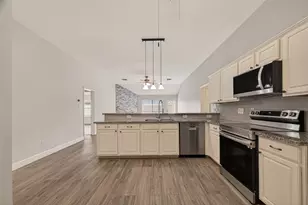 1027 S Wellsford Dr, Pearland, TX 77584 - Photo 17