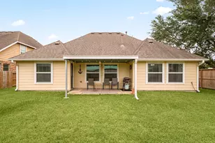 195 Midtown Park Dr, Alvin, TX 77511 - Photo 41