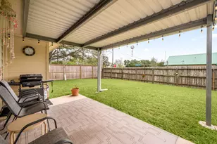 195 Midtown Park Dr, Alvin, TX 77511 - Photo 39
