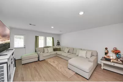 22443 Douglas Court, New Caney, TX 77357 - Photo 5