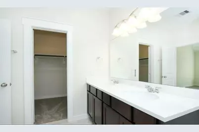 204 Laura Leigh Lane, Angleton, TX 77515 - Photo 15