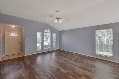 855 Lake View Drive, Montgomery, TX 77356 - Photo 11