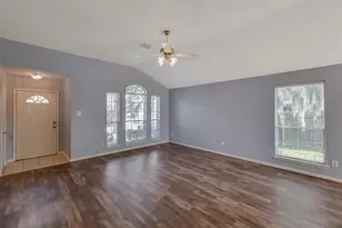 855 Lake View Dr, Montgomery, TX 77356 - Photo 11