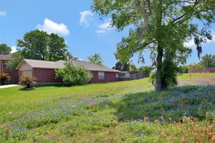855 Lake View Dr, Montgomery, TX 77356 - Photo 31