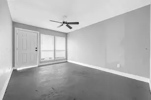 3802 Dabney St, Houston, TX 77026 - Photo 3