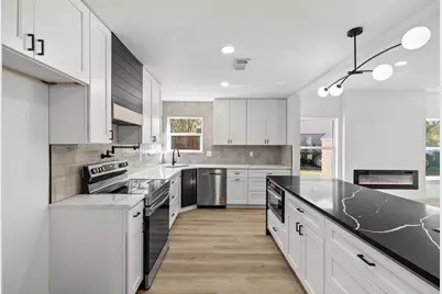 106 Burgundy Lane, League City, TX 77573 - Photo 19