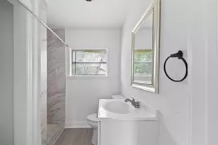 806 E Emily Ave, Wharton, TX 77488 - Photo 7