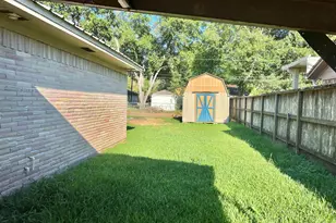 2521 Pearland Ave, Pearland, TX 77581 - Photo 27