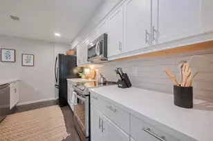 14688 Perthshire Rd, Houston, TX 77079 - Photo 13