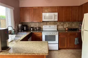 1839 Sherwood Forest St, Houston, TX 77043 - Photo 9