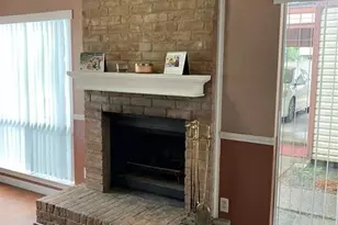 1839 Sherwood Forest St, Houston, TX 77043 - Photo 3