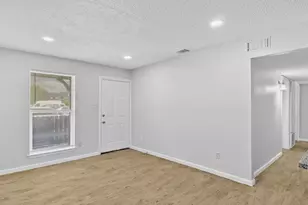 1665 Northwood St, Houston, TX 77009 - Photo 3