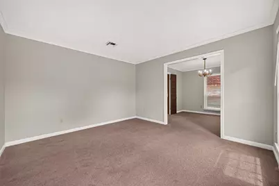 11710 N Petersham Drive, Houston, TX 77031 - Photo 5