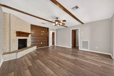 11710 N Petersham Drive, Houston, TX 77031 - Photo 9