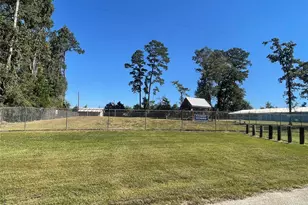 14808 Coaltown Rd, Willis, TX 77378 - Photo 21