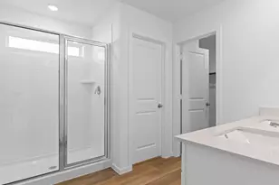 9123 Serene Hvn Dr, Iowa Colony, TX 77583 - Photo 11