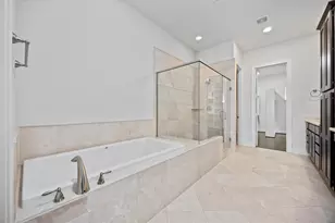 1104 Thompson St, Houston, TX 77007 - Photo 13