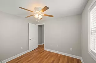303 Linwood St, Houston, TX 77011 - Photo 11