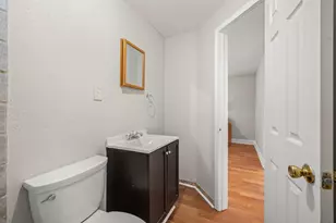 303 Linwood St, Houston, TX 77011 - Photo 15
