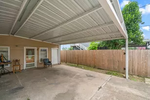303 Linwood St, Houston, TX 77011 - Photo 17