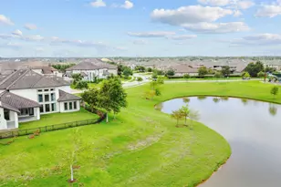 2215 Pleasant Hill Dr, Friendswood, TX 77546 - Photo 49