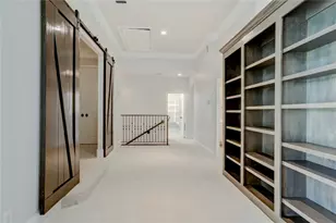 2215 Pleasant Hill Dr, Friendswood, TX 77546 - Photo 33