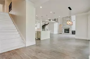 2215 Pleasant Hill Dr, Friendswood, TX 77546 - Photo 21