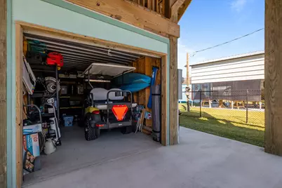 1763 Croaker Lane, Crystal Beach, TX 77650 - Photo 35