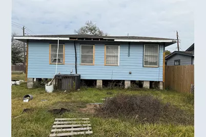 904 E 39th Street, Houston, TX 77022 - Photo 13