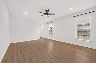 10726 Sky Crk Ln, Beasley, TX 77417 - Photo 11