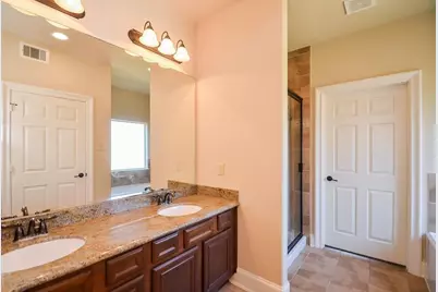 10202 Black Forest Court, Conroe, TX 77385 - Photo 9