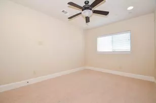 10202 Black Forest Ct, Conroe, TX 77385 - Photo 7