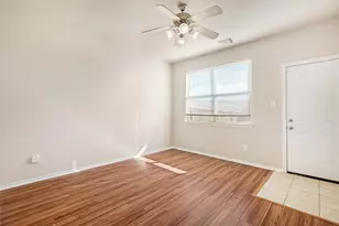 3412 Orchid Trace Ln, Houston, TX 77047 - Photo 17