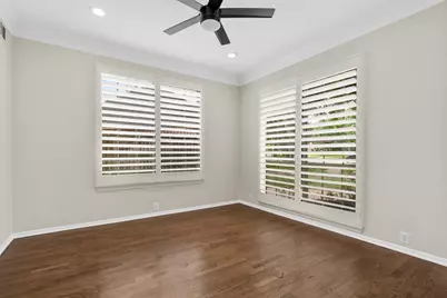 1518 Honeysuckle Lane, Sugar Land, TX 77479 - Photo 9