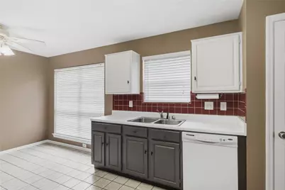 1306 Teal Glen Court, Houston, TX 77062 - Photo 13