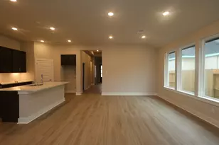 14908 Clover Mdw Ln, Montgomery, TX 77316 - Photo 3