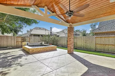 13607 Breakwater Path Loop, Houston, TX 77044 - Photo 5