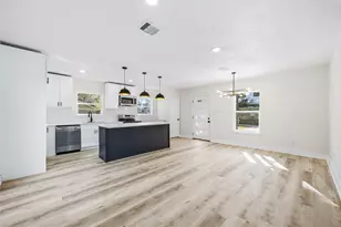 18234 Atkinson Ln, Conroe, TX 77384 - Photo 11