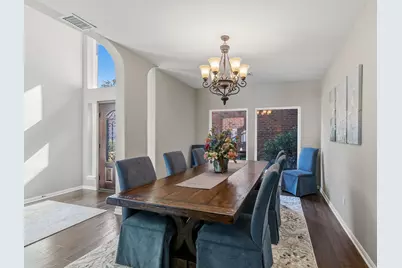 2 Villas Ways Drive, Conroe, TX 77356 - Photo 11