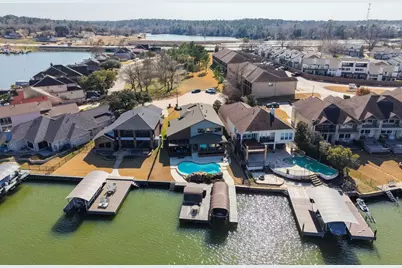 2 Villas Ways Drive, Conroe, TX 77356 - Photo 47